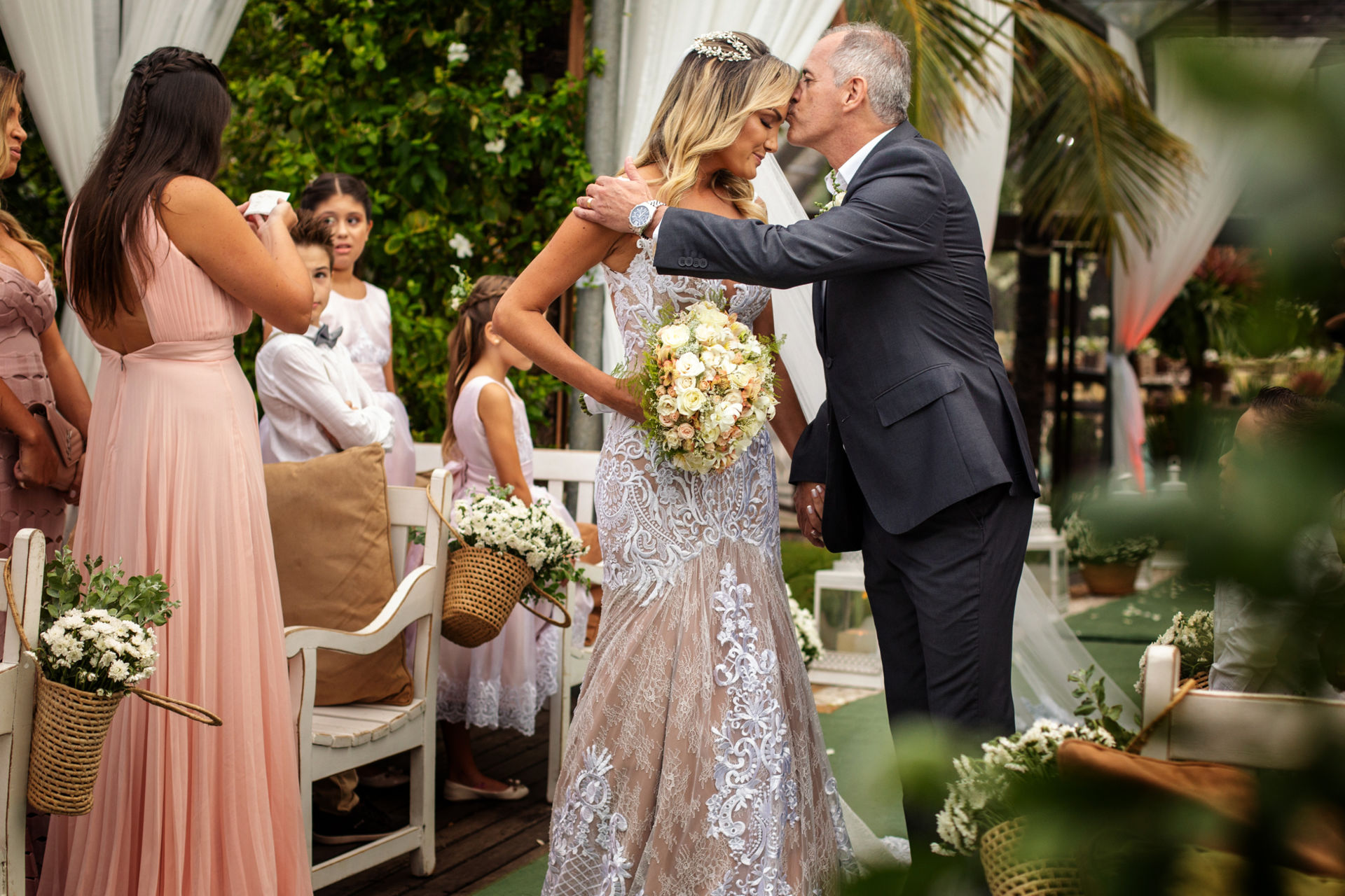 Foto CASAMENTO TISCIANE E RODRIGO - ESTALEIRO GUEST HOUSE - Imagem 38